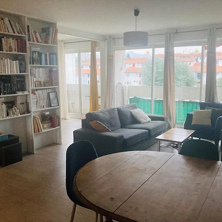 Appartement Lumineux 2 Chambres ซีบูร์ ภายนอก รูปภาพ