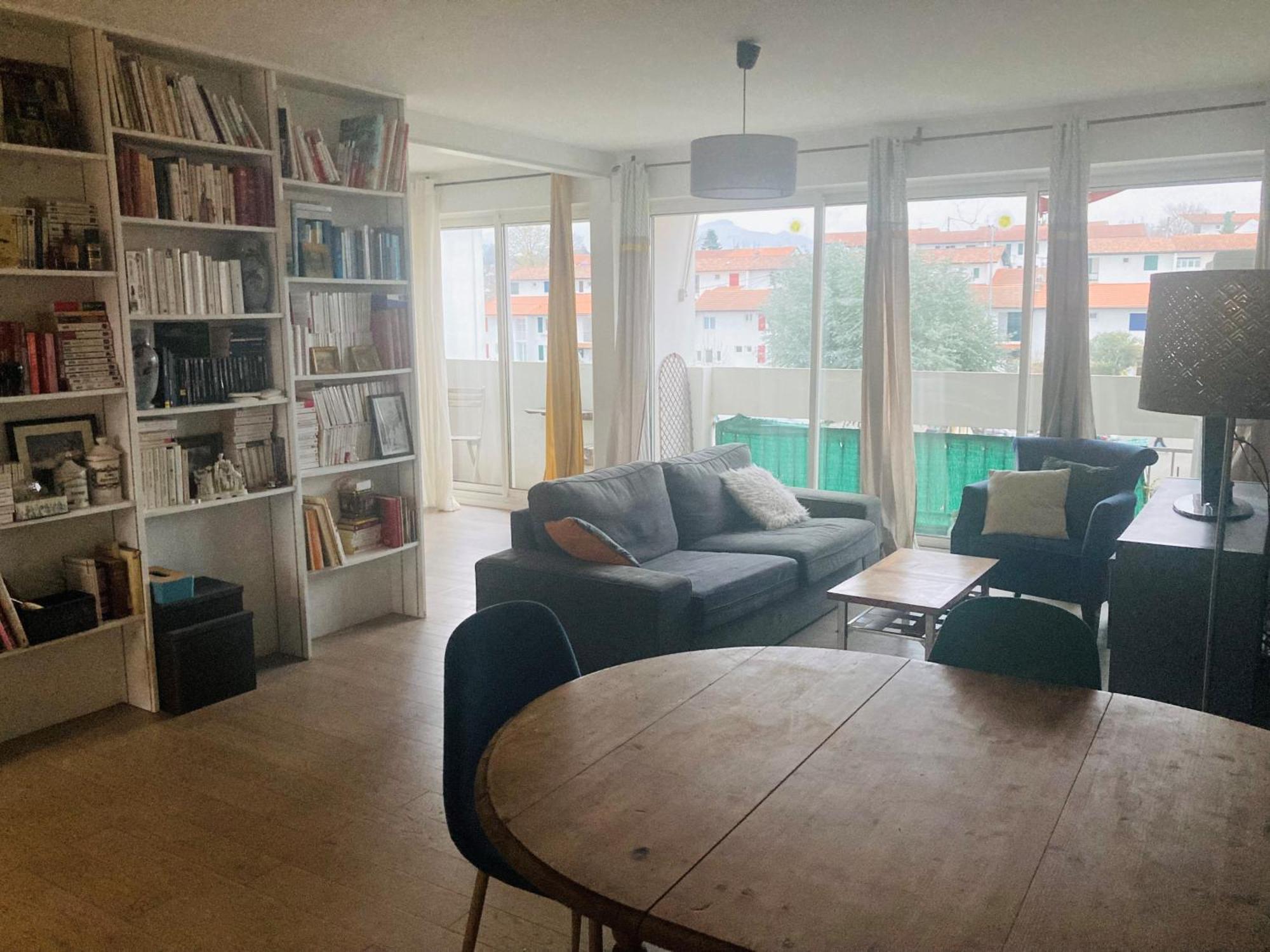 Appartement Lumineux 2 Chambres ซีบูร์ ภายนอก รูปภาพ